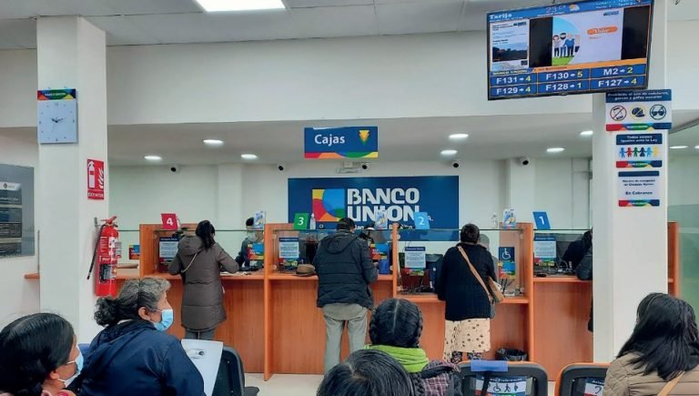 LOS BANCOS RETENDRÁN Y DESTRUIRÁN LOS BILLETES DE LA SERIE B INVALIDADOS