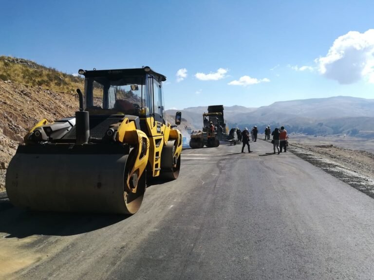 LA PAZ: ABC COORDINA ACCIONES PARA MEJORAR EL TRAMO HUARINA – TIQUINA – COPACABANA