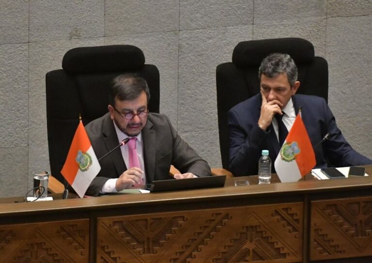 ASAMBLEA LEGISLATIVA RECHAZÓ LA CENSUSRA CONTRA EL MINISTRO DE HIDROCARBUROS