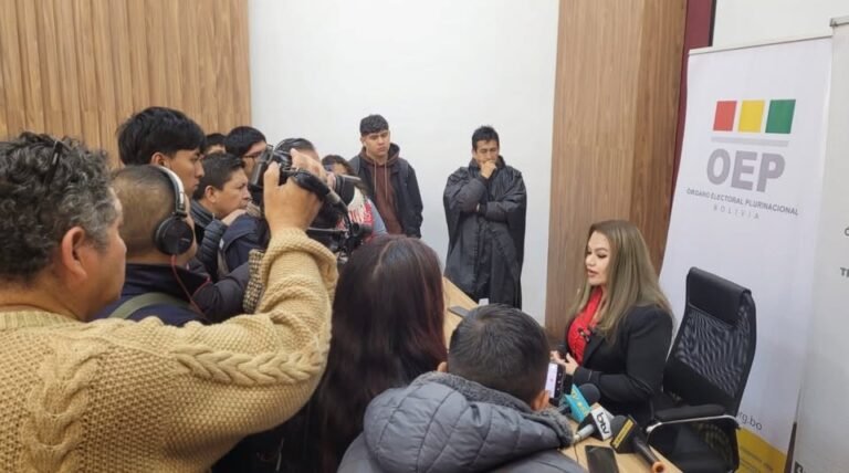 MÁS DE 5.400 AUTORIDADES SUBNACIONALES RECIBIRÁN SUS CREDENCIALES ESTE 28 DE ABRIL