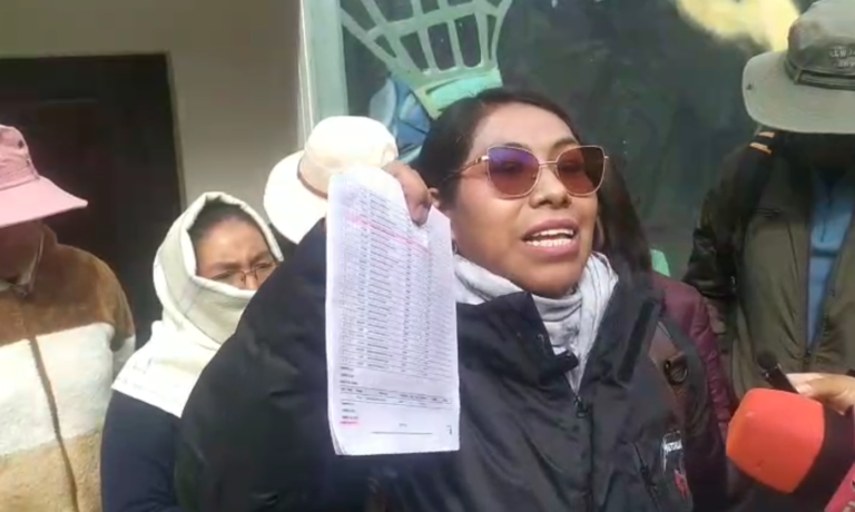 DENUNCIAN INHABILITACIÓN DE CANDIDATURA EN EL TSE