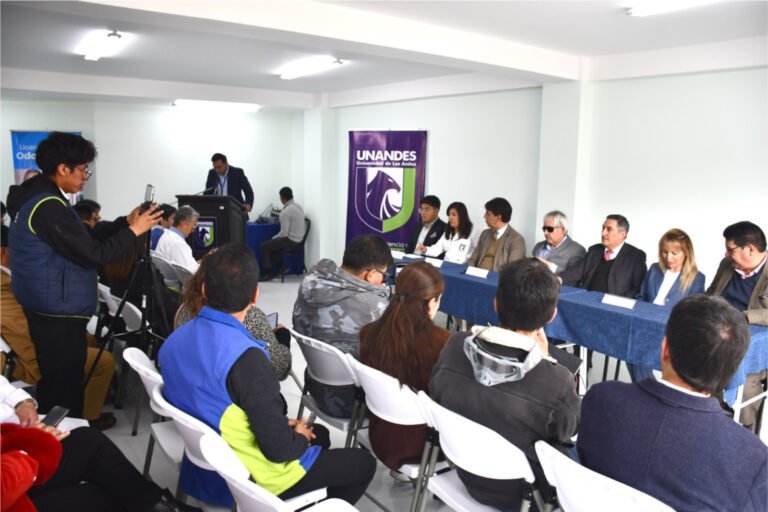 UNANDES POTENCIA EL MODELO «APRENDER HACIENDO» CON MODERNA INFRAESTRUCTURA PARA CIENCIAS DE LA SALUD