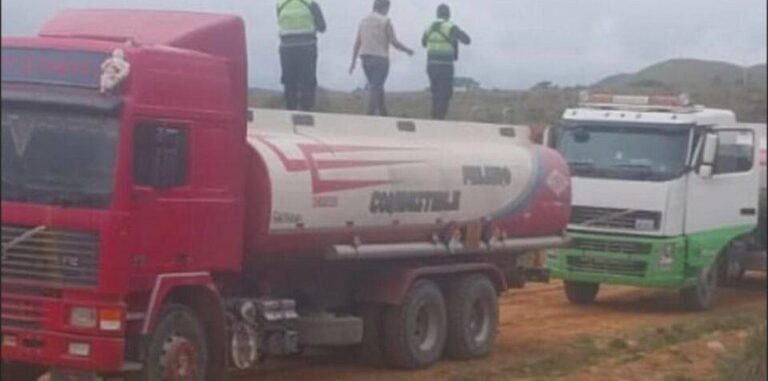 CHOFER DE LA CISTERNA CON COMBUSTIBLE ALTERADO RECIBE DETENCIÓN DOMICILIARIA