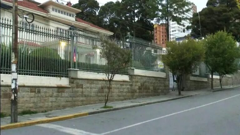 YAHUASI PIERDE PULSO LEGAL Y SUS SEGUIDORES LEVANTAN VIGILIA EN SOPOCACHI