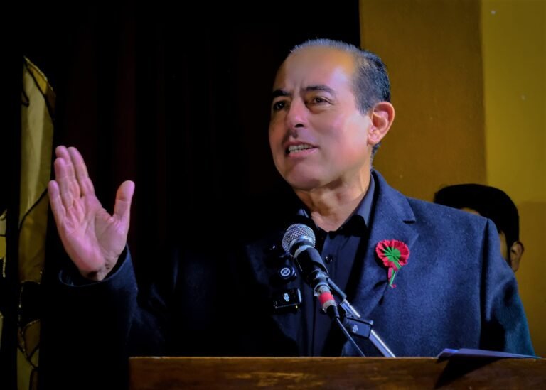ALCALDE DE LA PAZ CONVOCA A ASAMBLEA DE LA PACEÑIDAD POR CRISIS Y BLOQUEOS