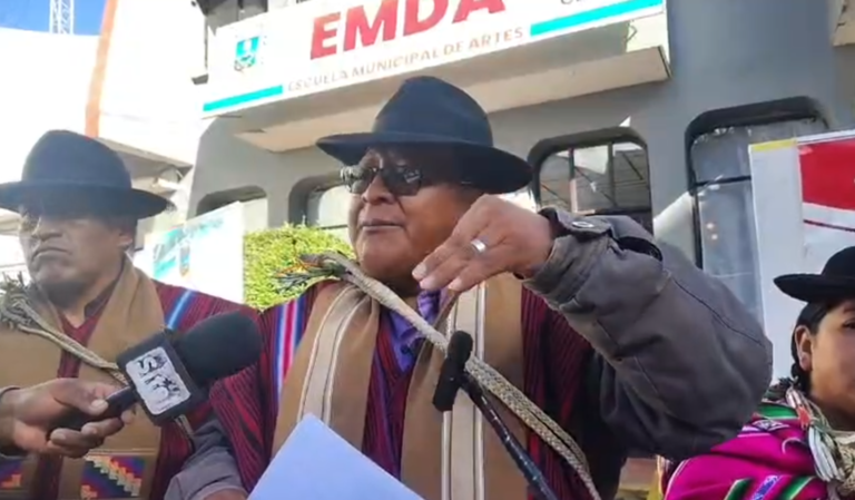 FESUCARUSU SE SUMA A LOS BLOQUEOS Y EXIGE LA RENUNCIA DE RODRIGO PAZ