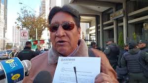 DIRIGENTE DEL TRANSPORTE RAMOS ANUNCIA ACCIÓN LEGAL CONTRA DIRIGENTES DE BLOQUEOS EN LA PAZ