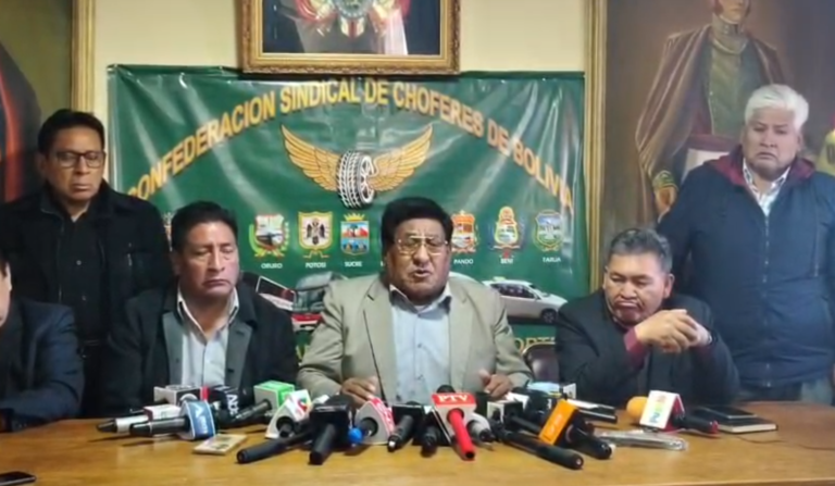CHOFERES RATIFICAN PARO NACIONAL Y RECHAZAN DIÁLOGO CONVOCADO POR EL GOBIERNO