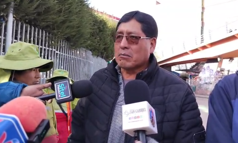 TRABAJADORES DE ASEO URBANO DE EL ALTO SE DECLARAN EN EMERGENCIA POR RIESGO LABORAL