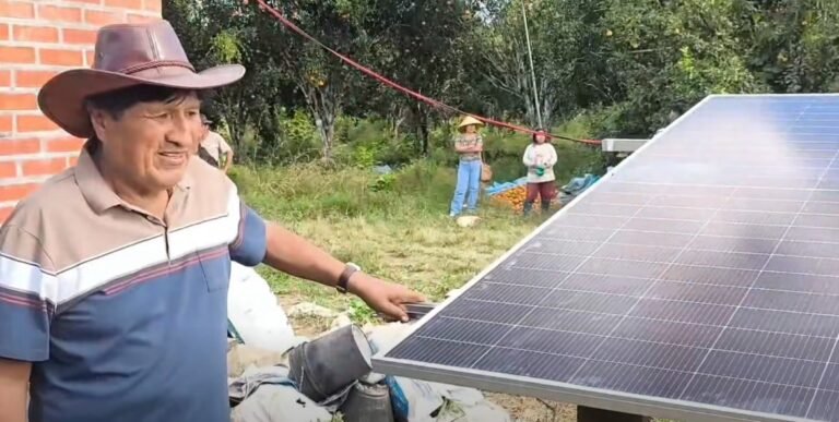 Evo inaugura su sistema de energía solar en su chaco de Villa Victoria y proyecta ampliar el uso a la sede de las Seis Federaciones tras registrarse apagones de luz