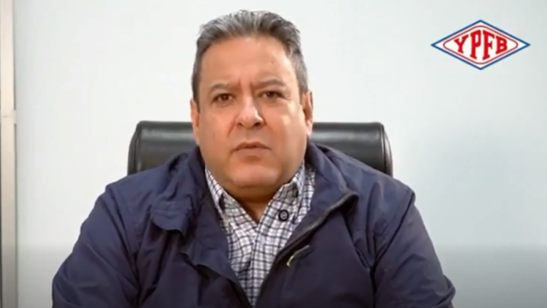YPFB bajo presión: Daroca promete fin de las colas por combustible en La Paz