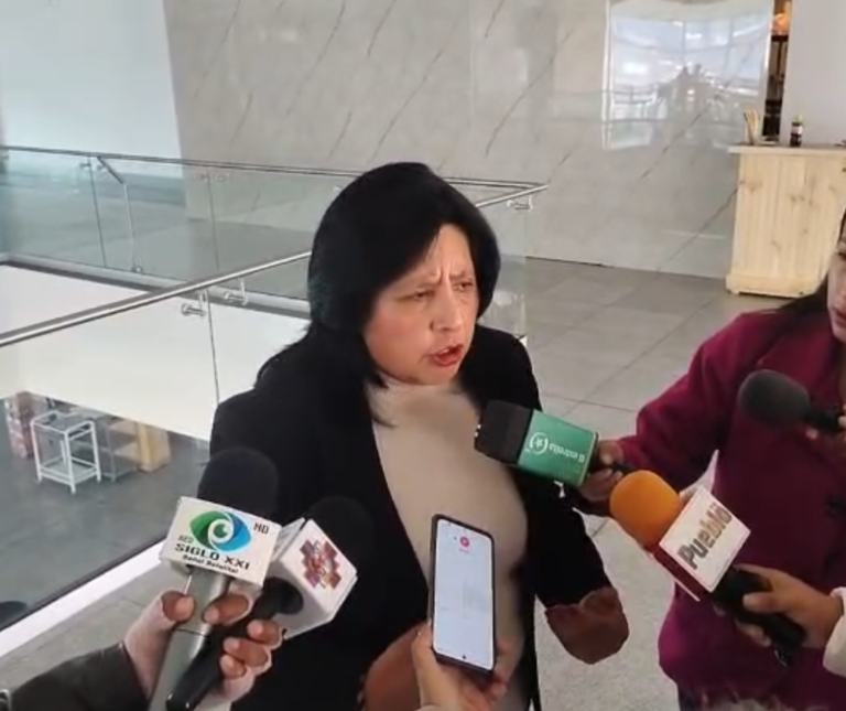“La justicia en Bolivia es una vergüenza”: Claudia Bilbao arremete contra jueces, Banco Central y YPFB