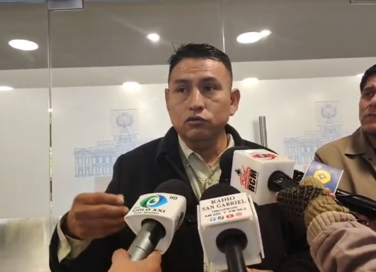 “El Gobierno nos está condenando a perderlo todo”: Alcalde de Fernández Alonso denuncia abandono y crisis productiva