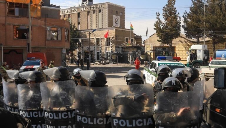 Concluyen los trabajos de rastrillaje en el cuartel Bolívar de Viacha sin hallar nuevos cuerpos