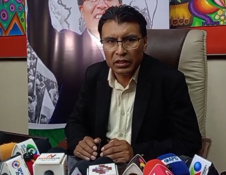 Nilton Condori anuncia ampliado nacional: “Salvar a Bolivia de los ladrones políticos”