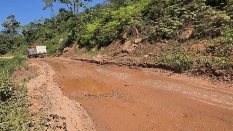 ABC licita por más de Bs 19 millones el estudio de rehabilitación del tramo carretero Caranavi – Quiquibey